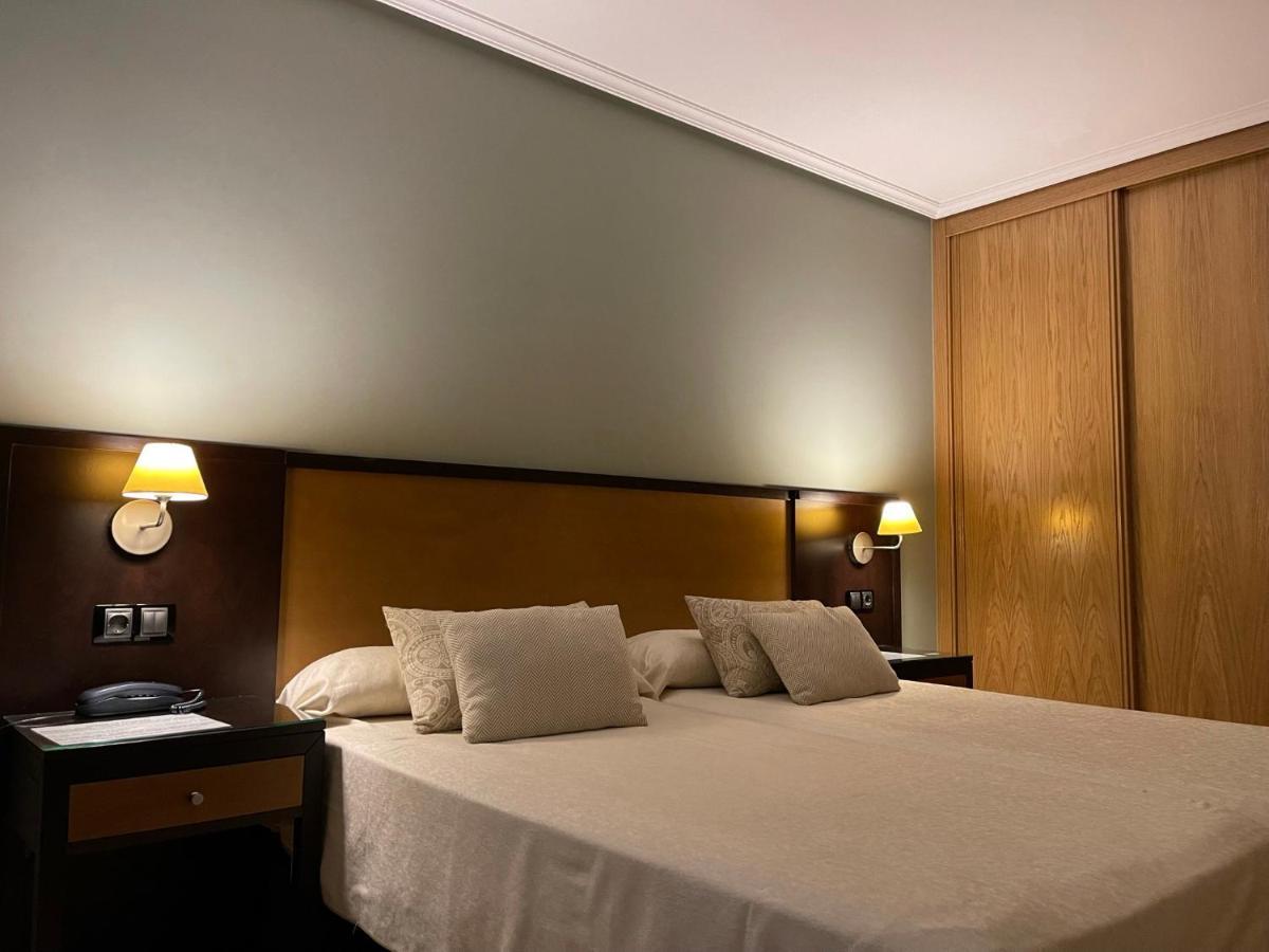 Aparthotel Arenteiro Carballino Luaran gambar