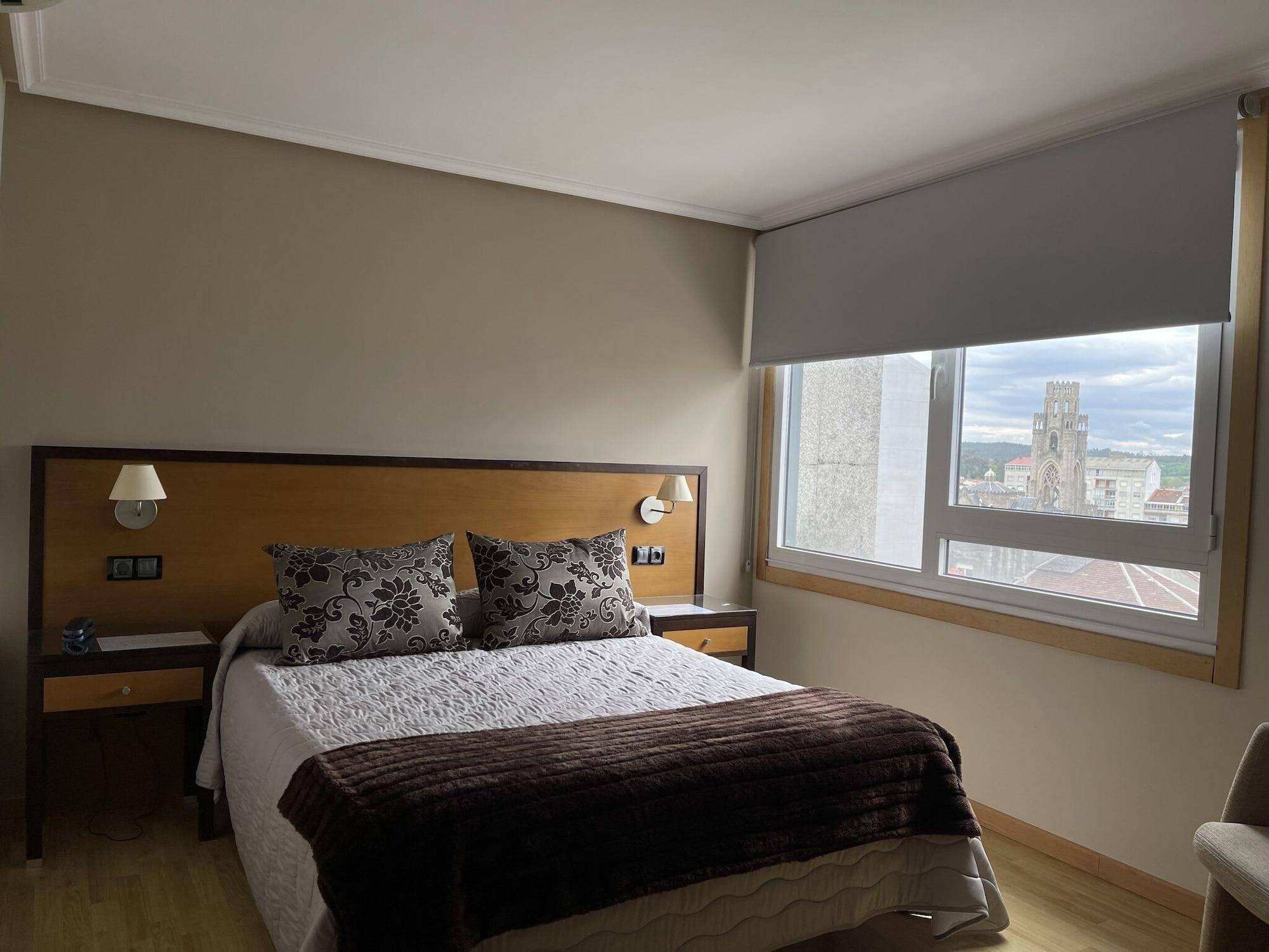 Aparthotel Arenteiro Carballino Luaran gambar