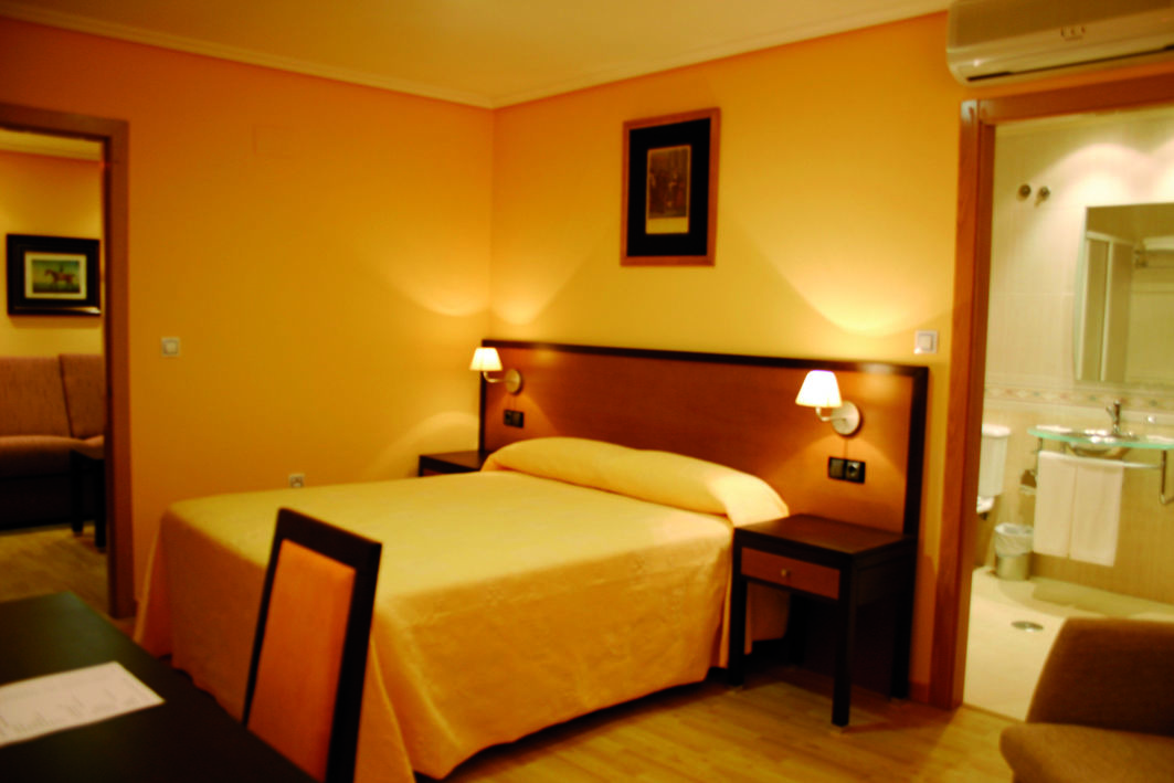 Aparthotel Arenteiro Carballino Bilik gambar